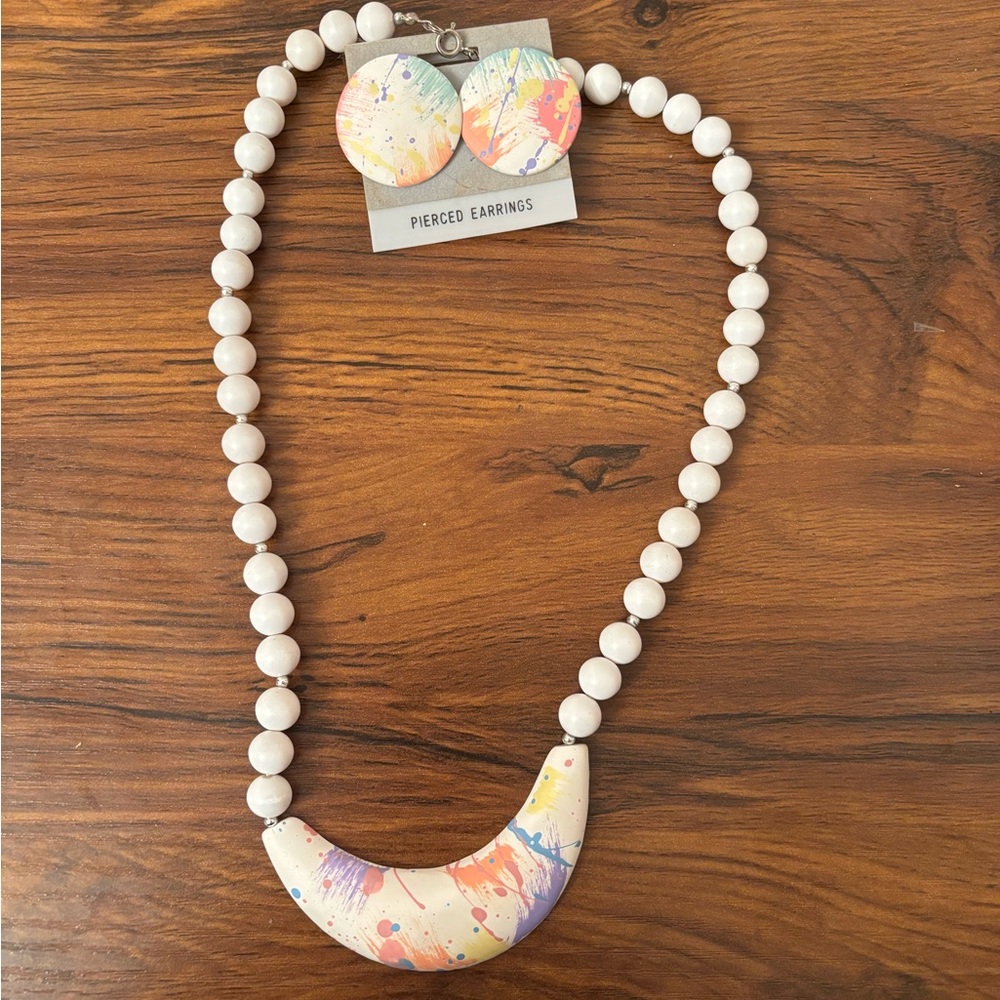 White Beaded Necklace with Colorful Pendant and Earrings